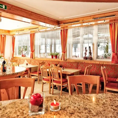 Alpenstern Hotel 4*