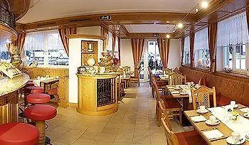 Alpenstern Hotel