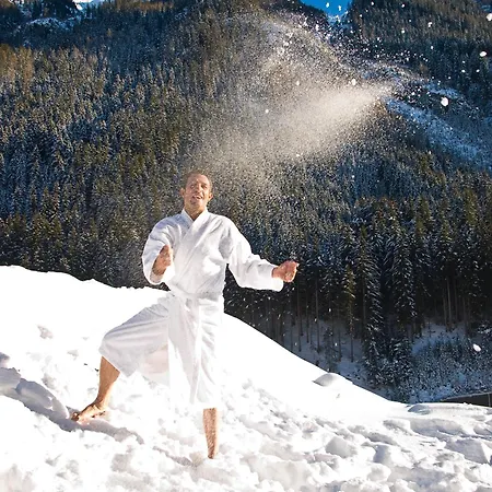 Hotell Alpenstern - Silvretta Card Premium Bei Sommerbuchungen Inklusive! 4*