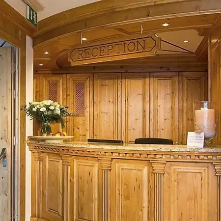 酒店 Alpenstern - Silvretta Card Premium Bei Sommerbuchungen Inklusive! 4*